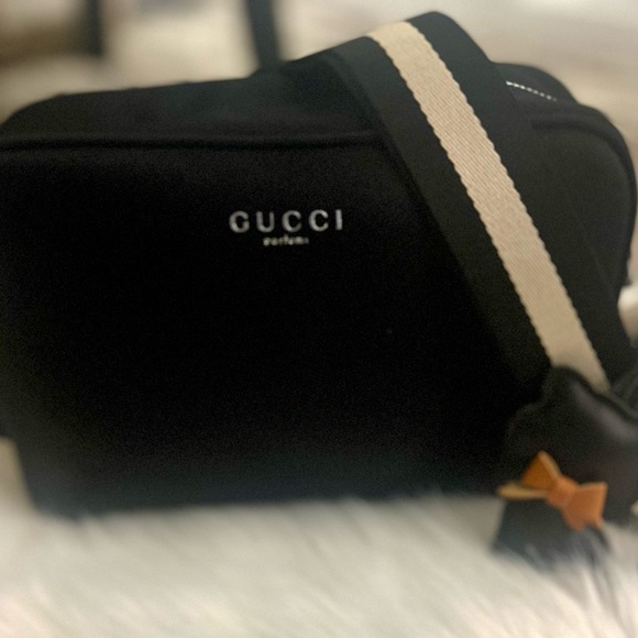 Gucci Crossbody Bag - Picture 1 of 9